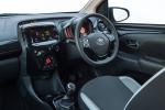 Toyota Aygo x-press 5-Door 2017 года (UK)